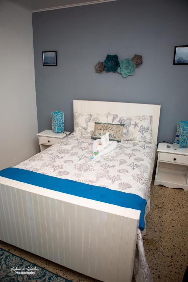 Treasure Beach Inn And Bar Екстериор снимка